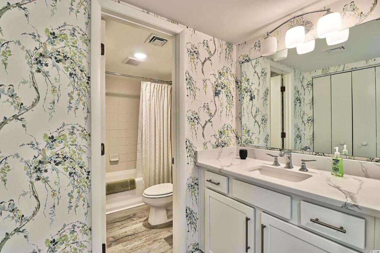 Cabana One Unit 302 - 3Rd Floor Oceanfront Condo - Sleeps 6! 2 Bed, 2 Bath Myrtle Beach Extérieur photo